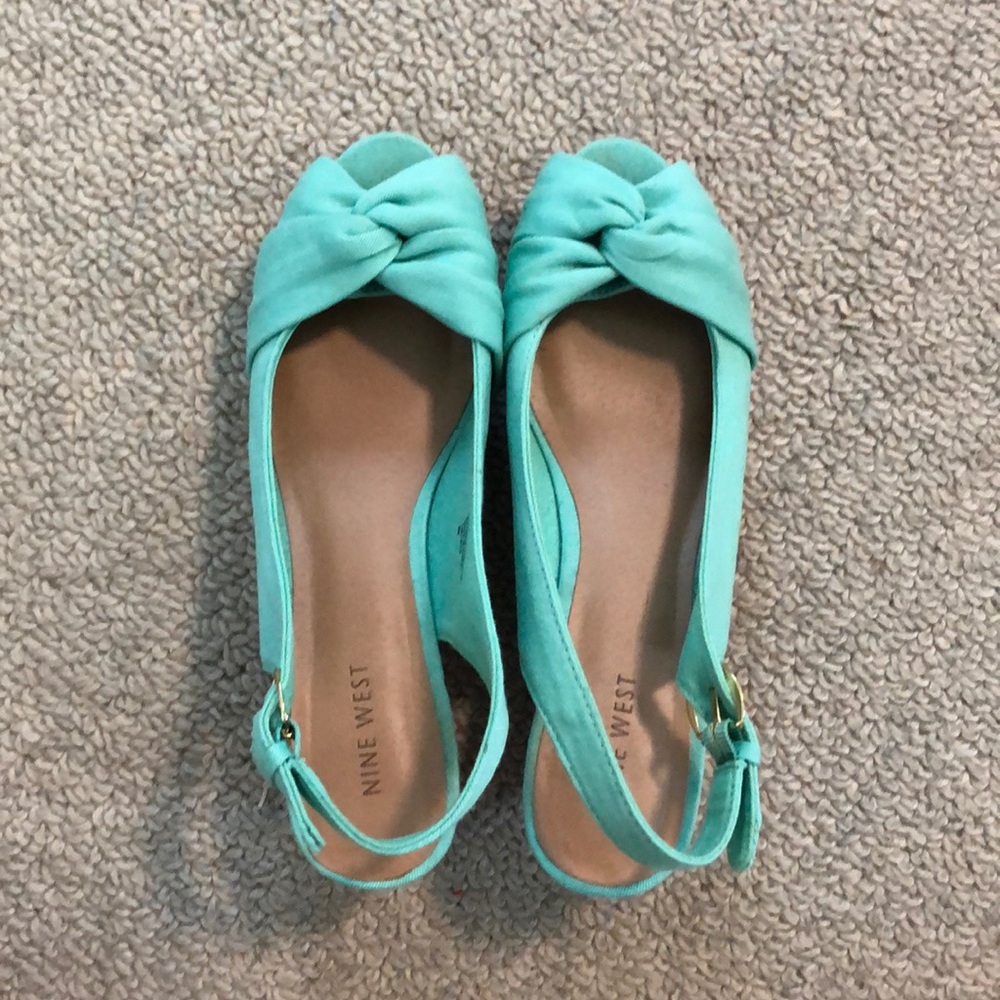 Nine West summer sandals women size 8 (worn once)